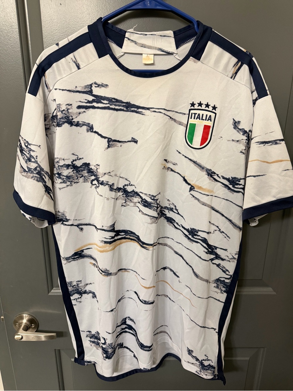 Italia Men's Marble-Print Soccer Jersey - White/Navy
